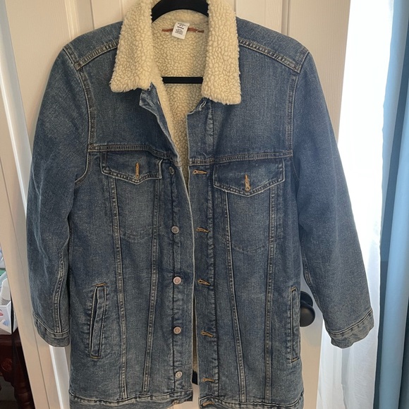 HM Sherpa Line Oversized Denim Jacket - Picture 2 of 6